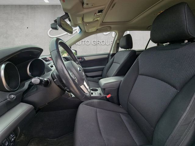 Used 2017 Subaru Outback 2.5i Premium image 19