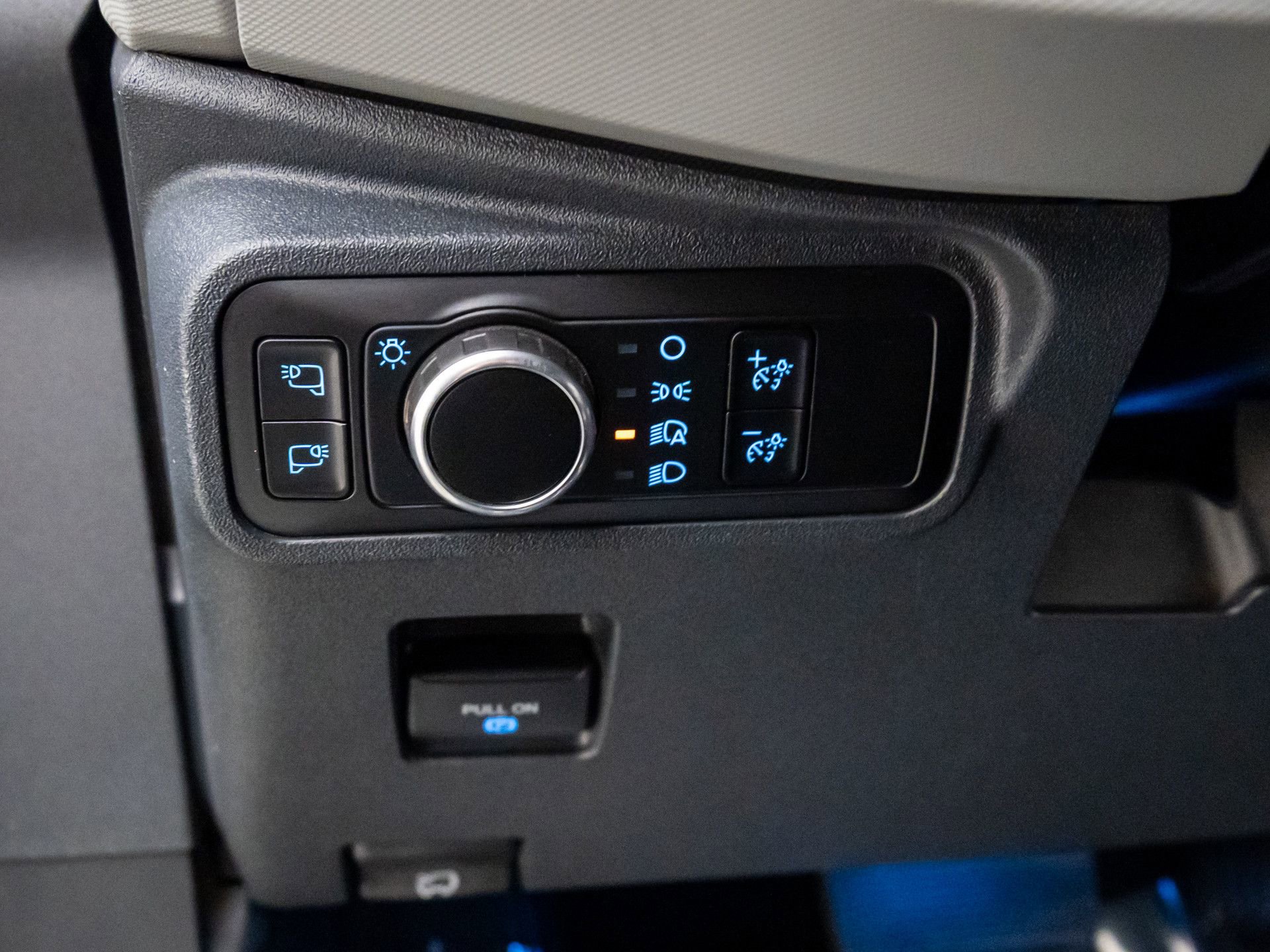 Used 2023 Ford Bronco Badlands image 17