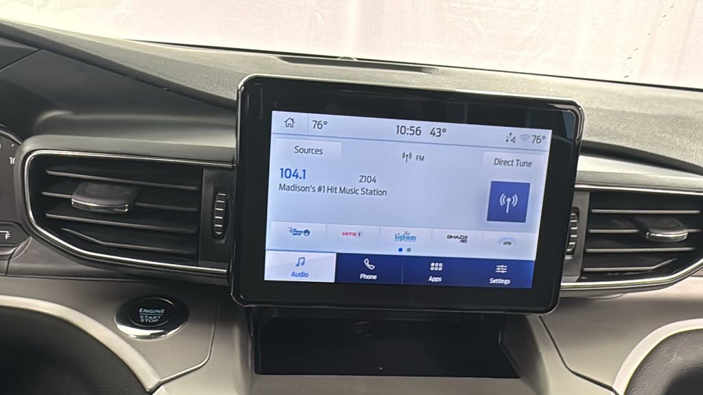 Used 2022 Ford Explorer XLT w/ Equipment Group 202A image 26