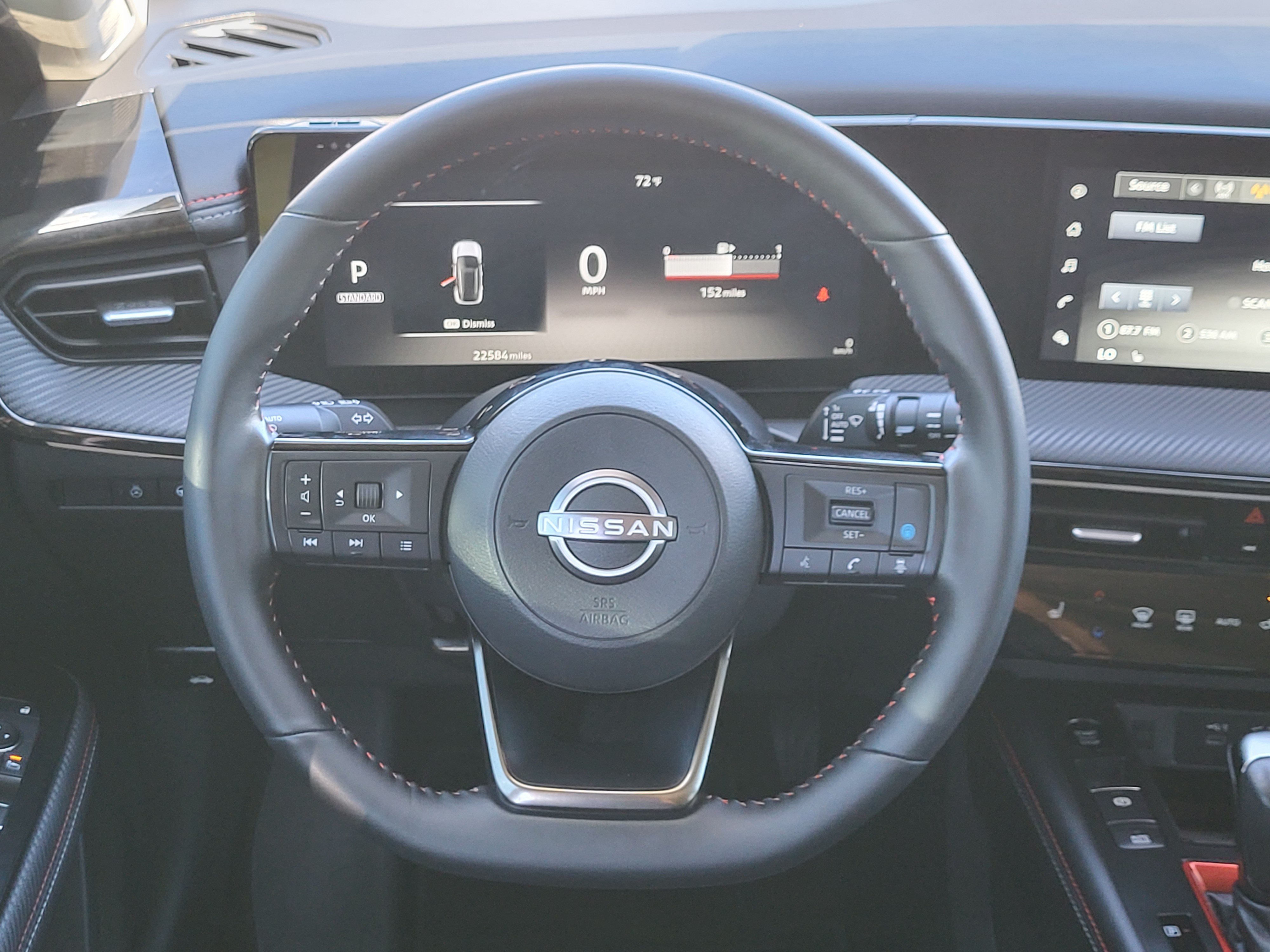 Certified 2025 Nissan Kicks SR w/ SR Premium Package AWD/4WD image 30