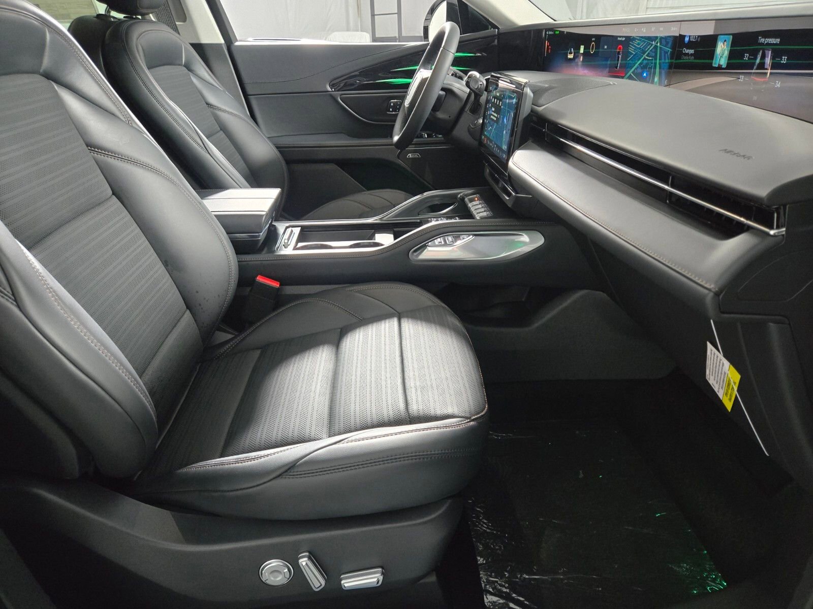 New 2026 Lincoln Nautilus Reserve image 20