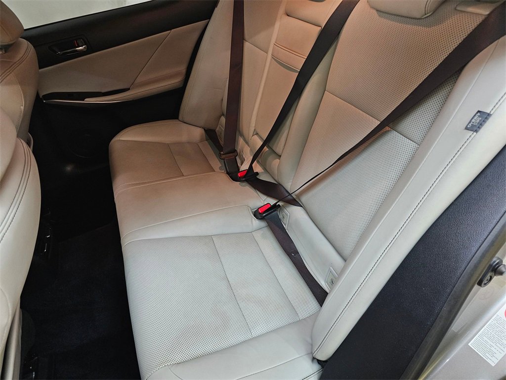 Used 2014 Lexus IS 250 image 17