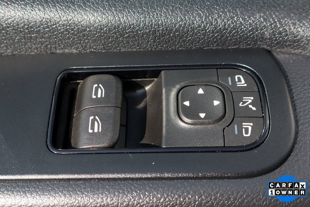 Used 2024 Mercedes-Benz Sprinter 2500 image 16