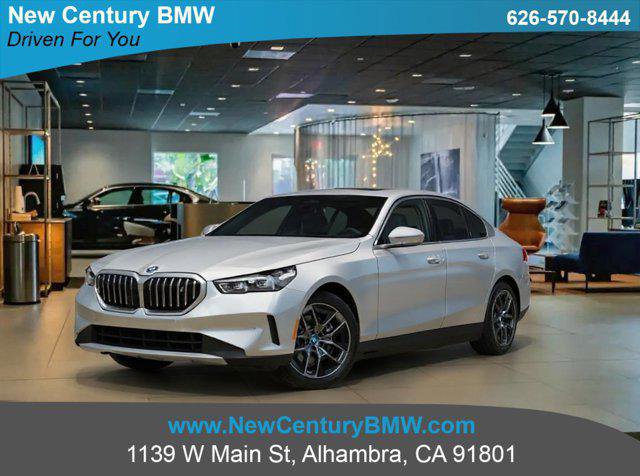 New 2026 BMW i5 eDrive40 w/ M Sport Package