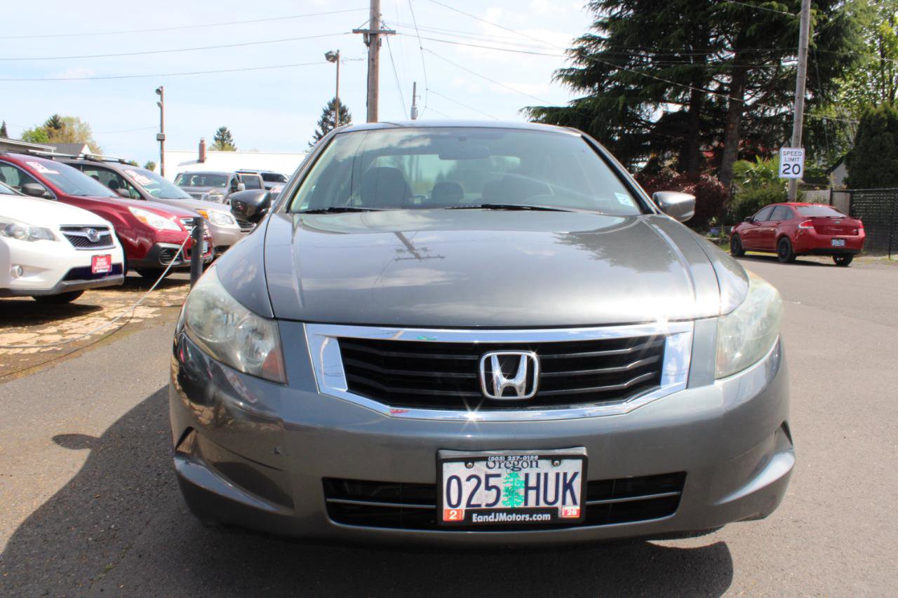Used 2010 Honda Accord LX image 2
