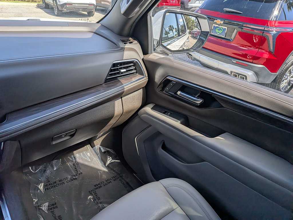Certified 2025 Chevrolet Tahoe LT AWD/4WD image 16