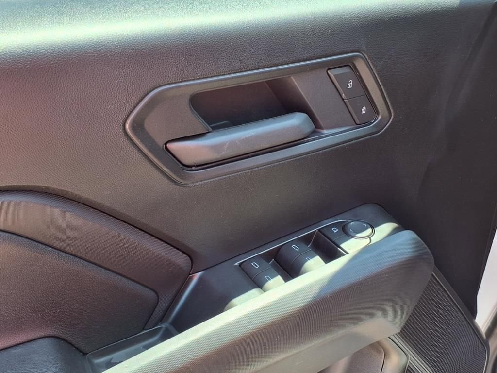 New 2025 Chevrolet Colorado W/T RWD image 11