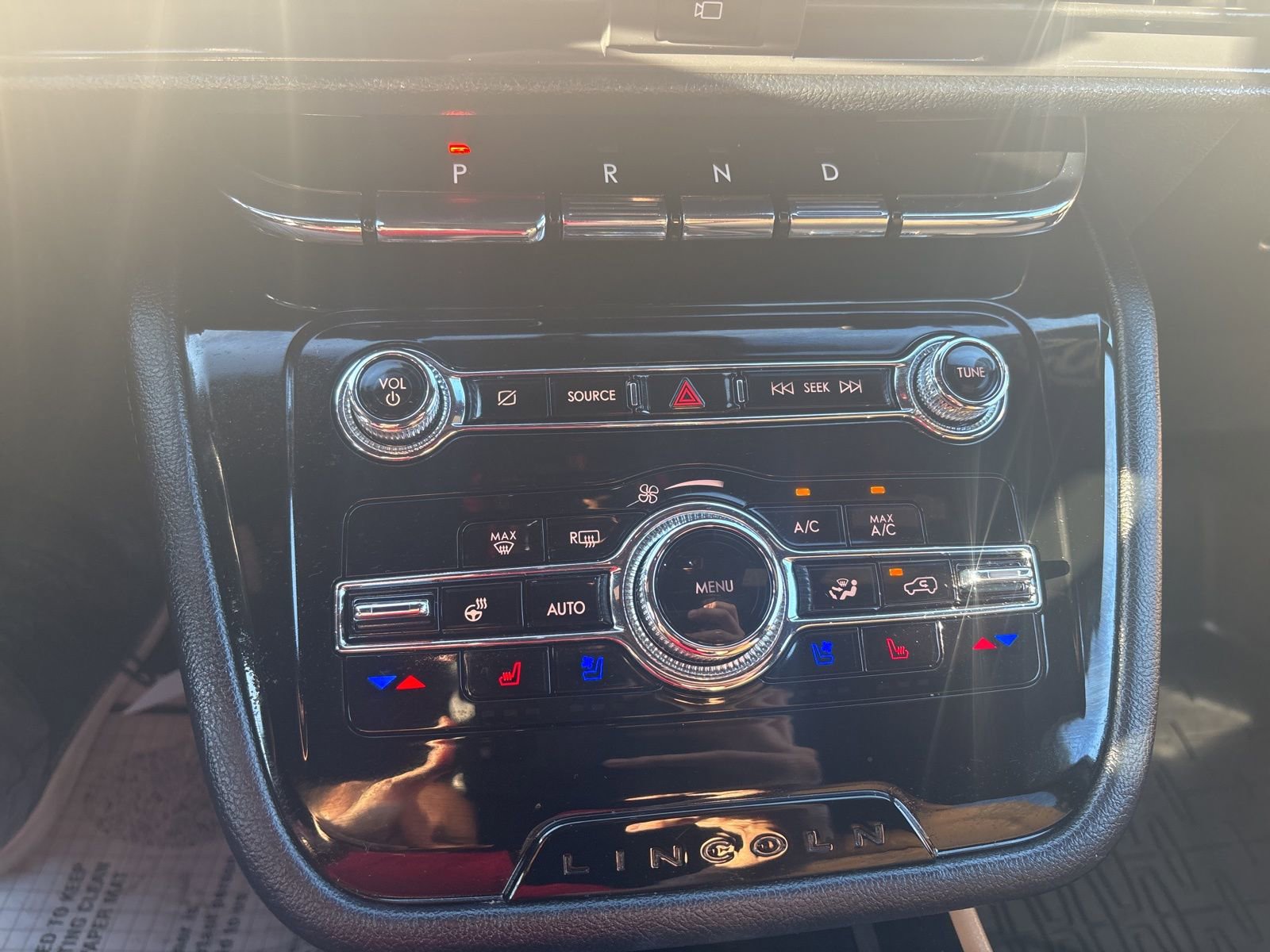 Used 2022 Lincoln Corsair Reserve w/ Sport Package image 23