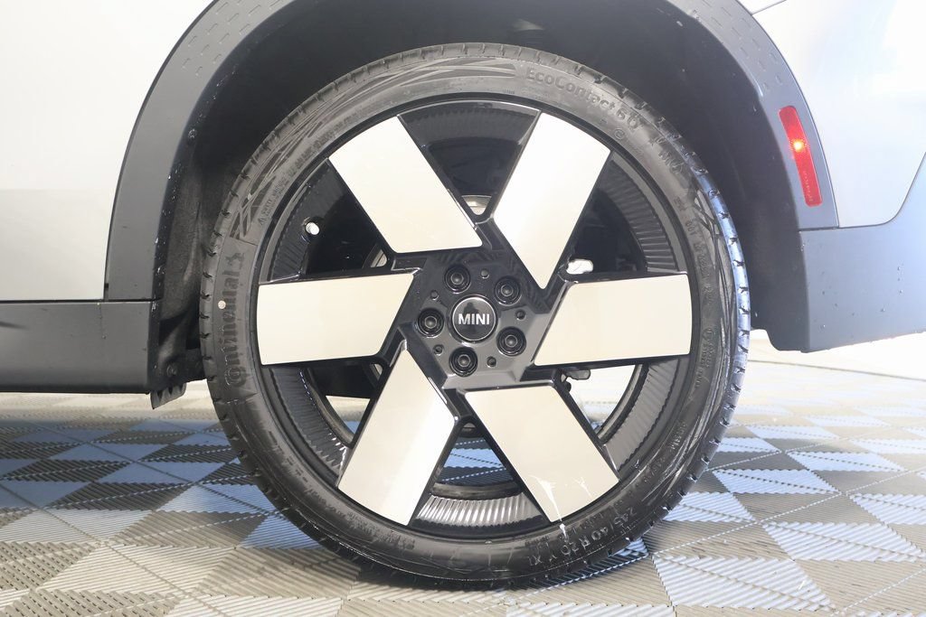 Used 2025 MINI Cooper Countryman S AWD/4WD image 12