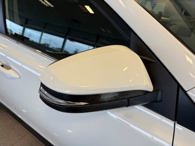 Used 2016 Toyota RAV4 XLE AWD/4WD image 11