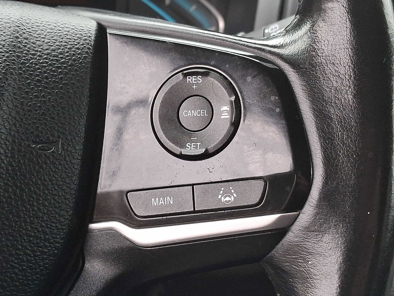 Used 2018 Honda Odyssey EX-L image 21