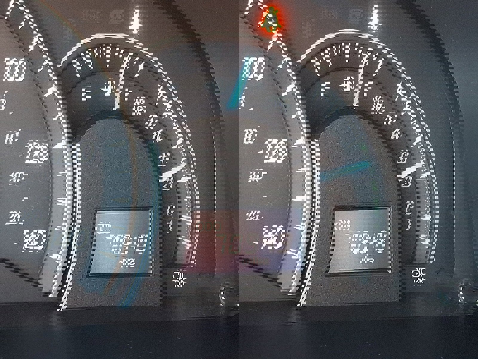 Used 2015 Toyota Camry LE image 18