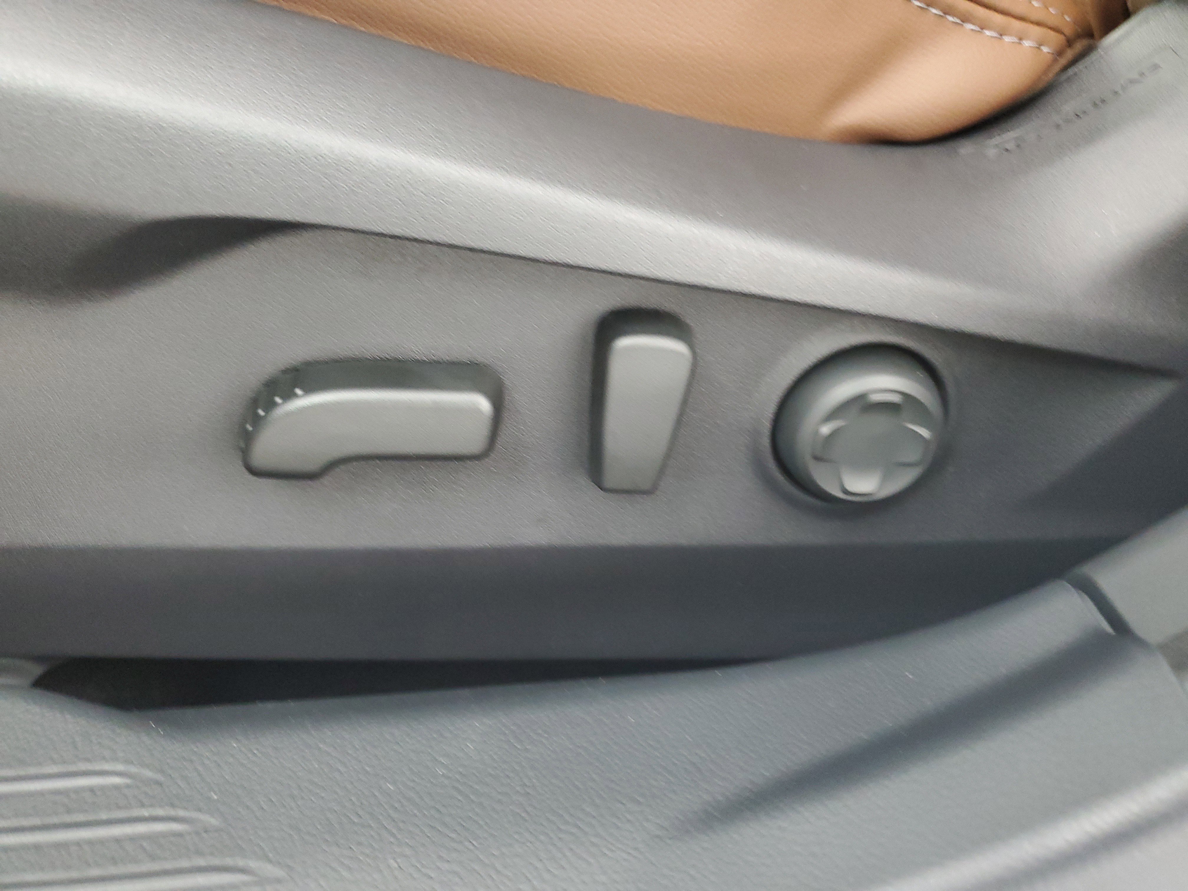 New 2025 Subaru Outback Touring XT w/ Tech Package 2 image 31