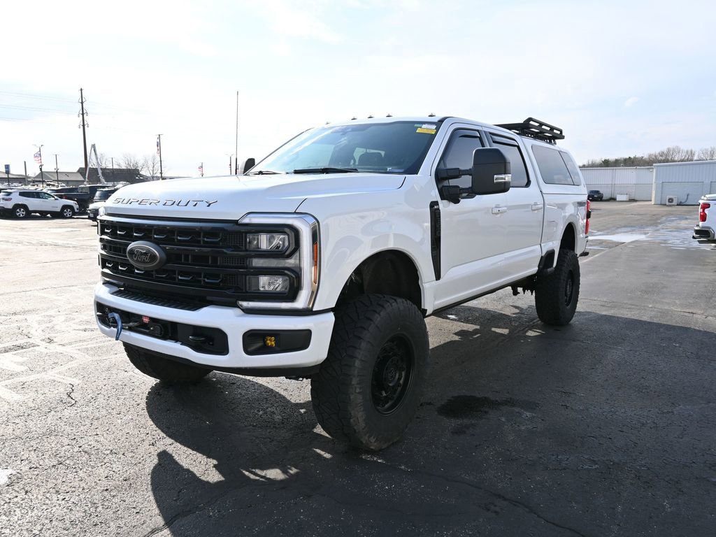 Used 2024 Ford F350 XLT w/ Black Appearance Package AWD/4WD image 13