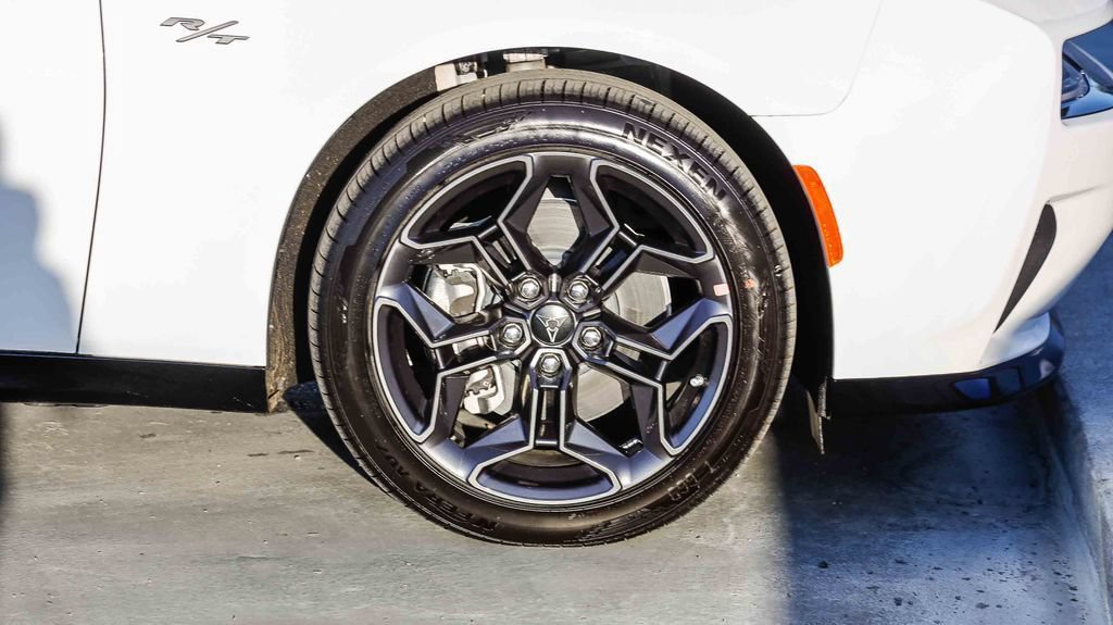 New 2026 Dodge Charger R/T w/ Blacktop Package AWD/4WD image 11