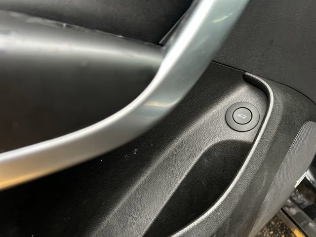 Used 2014 Buick Regal Premium w/ Driver Confidence Package #1 image 27