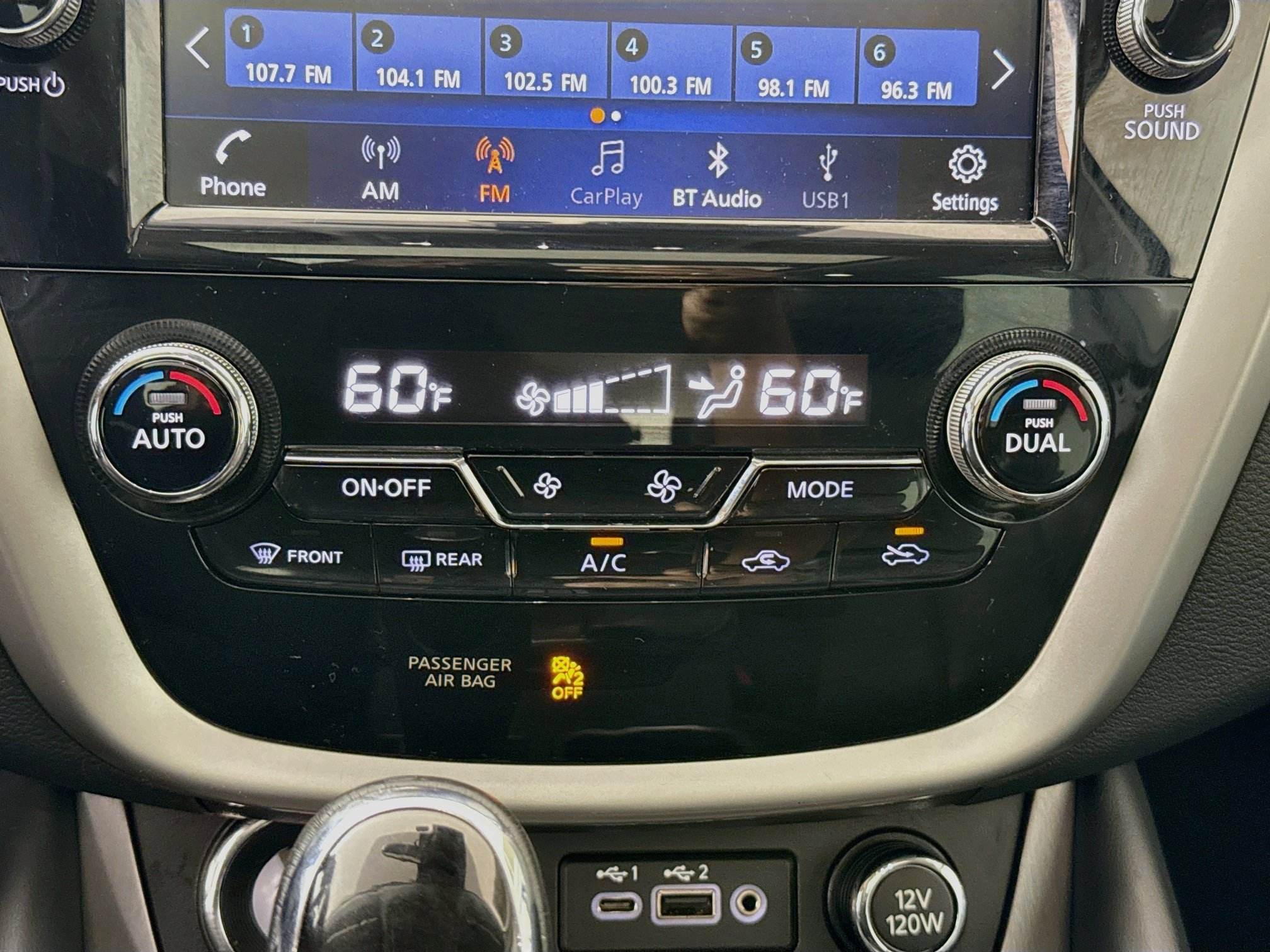 Used 2020 Nissan Murano SL w/ Moonroof Package FWD image 17
