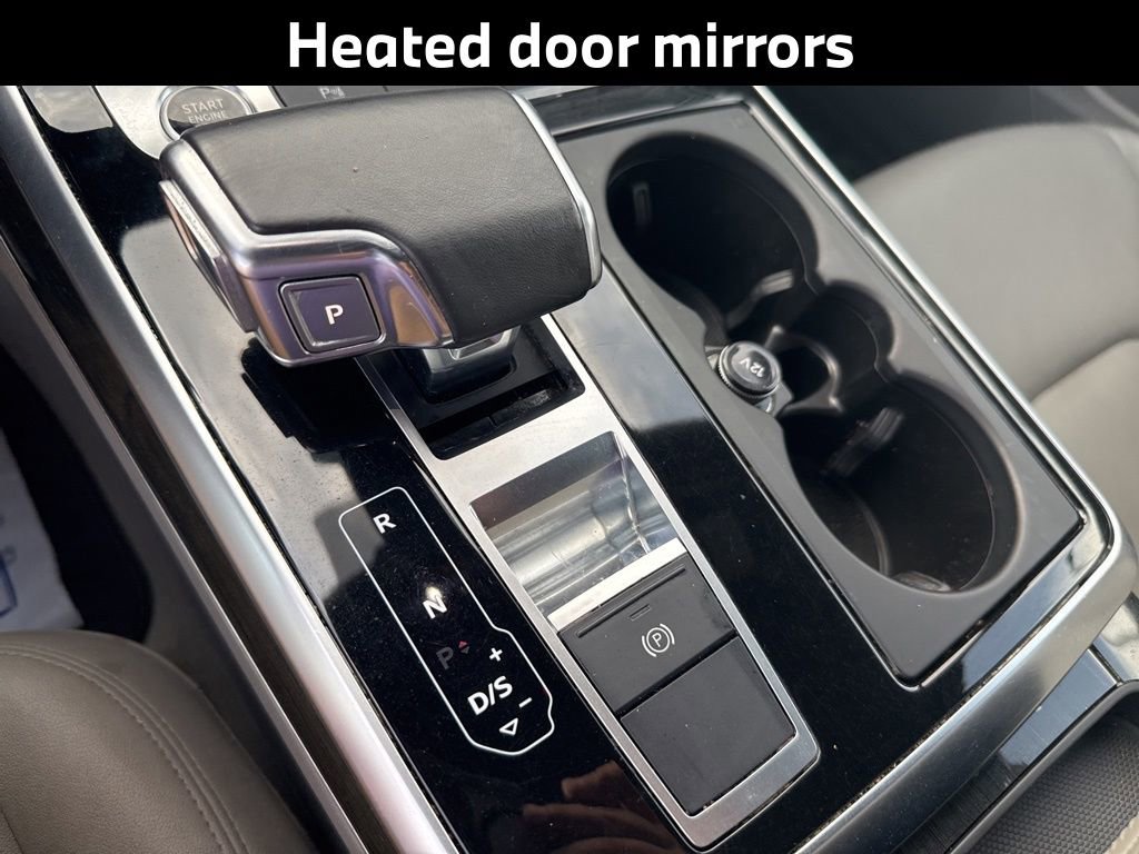 Used 2021 Audi Q7 2.0T Premium w/ Convenience Package AWD/4WD image 17