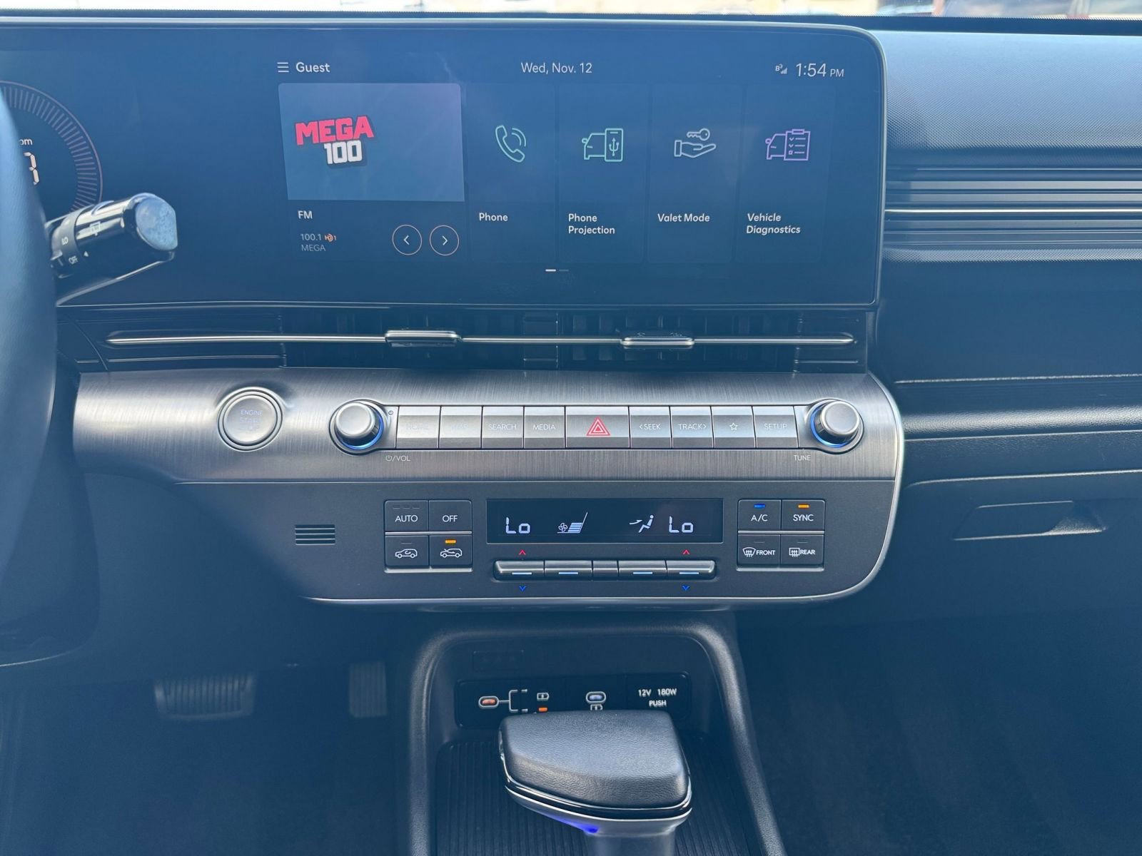 Used 2025 Hyundai Kona SEL image 18