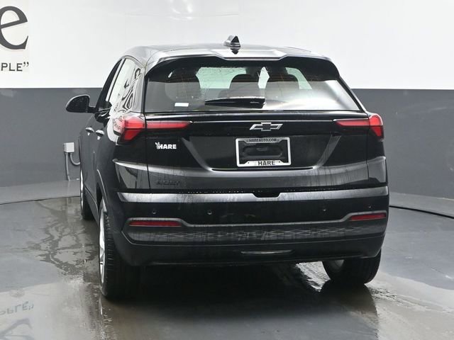 New 2027 Chevrolet Bolt LT w/ Comfort Package FWD image 13