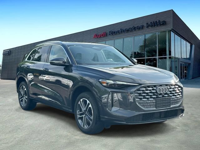 Certified 2025 Audi Q5 Premium w/ Convenience Package AWD/4WD image 7