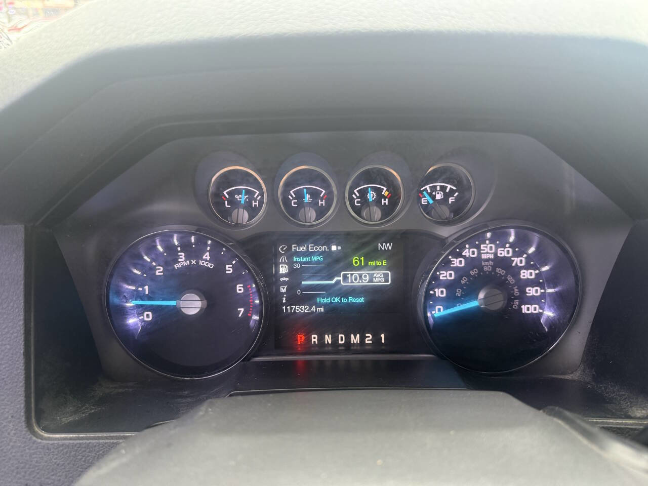 Used 2015 Ford F250 Lariat w/ Chrome Package image 19