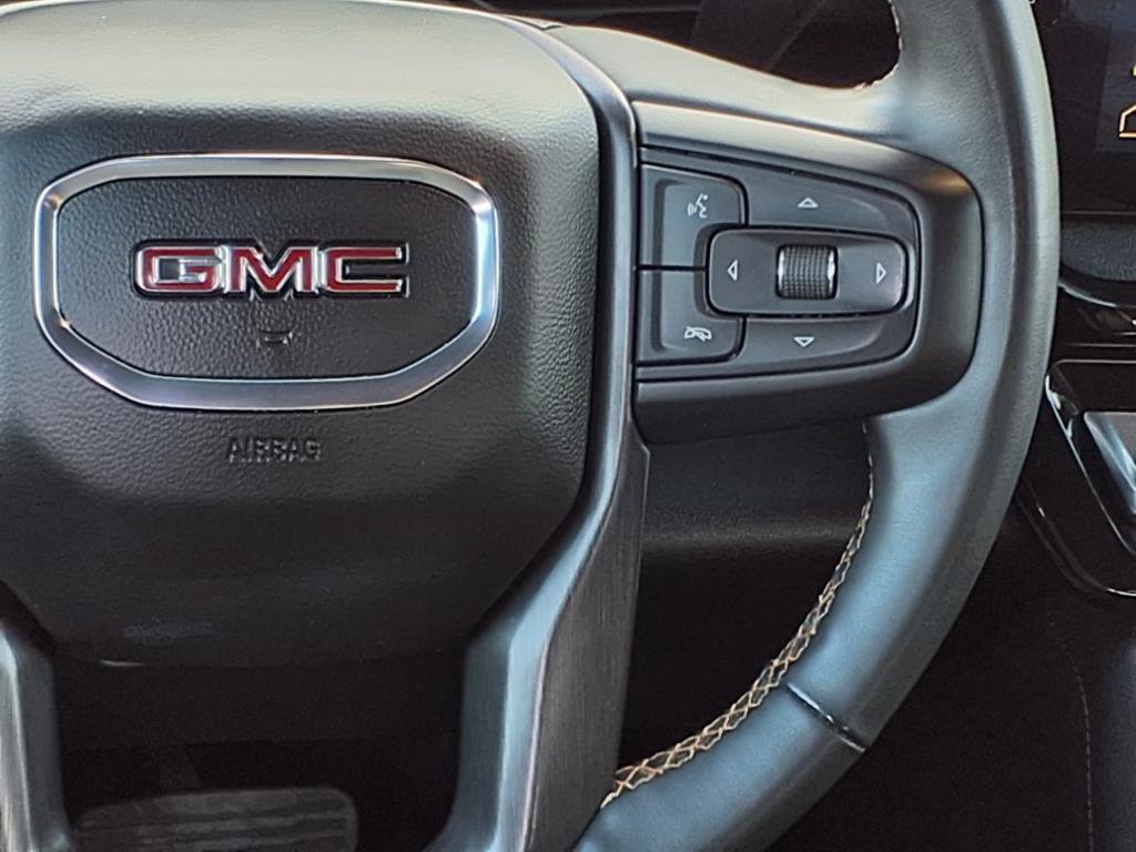 Used 2024 GMC Sierra 2500 AT4 w/ AT4 Premium Plus Package image 17