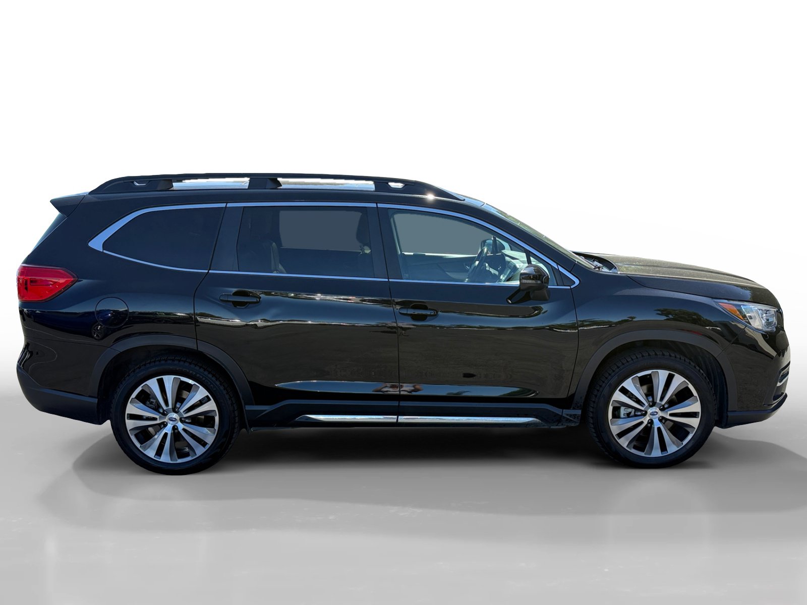 Certified 2022 Subaru Ascent Limited w/ Technology Package AWD/4WD image 6