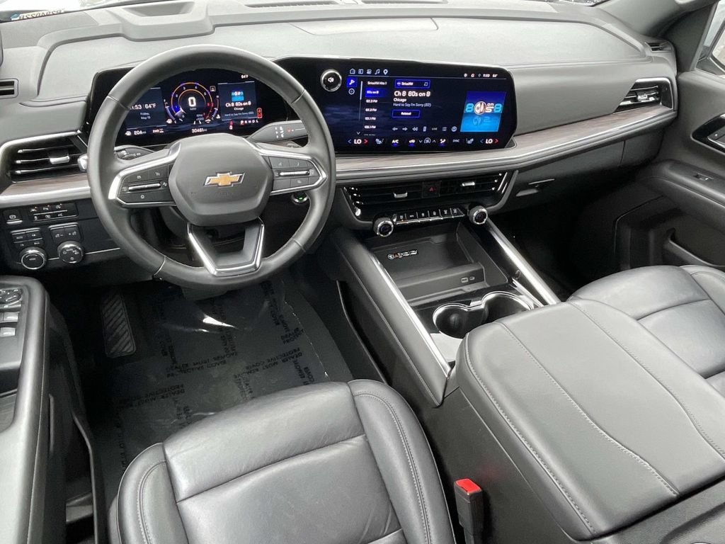 Used 2025 Chevrolet Tahoe LT AWD/4WD image 6
