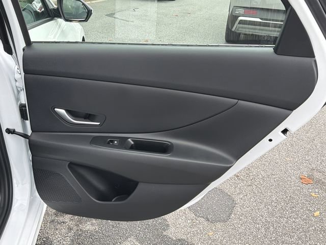 New 2026 Hyundai Elantra Blue image 16