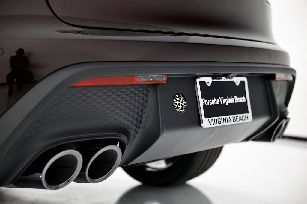 New 2026 Porsche Macan AWD/4WD image 14