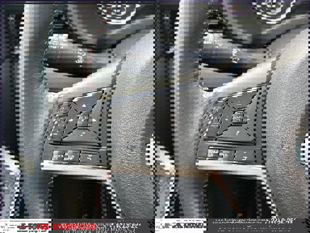 Used 2022 Nissan Sentra SR w/ SR Premium Package image 23