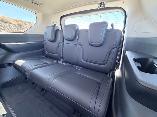 New 2026 Nissan Armada SV image 28