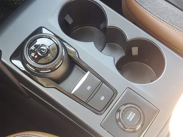 Certified 2024 Ford Bronco Sport Outer Banks w/ Tech Package AWD/4WD image 25