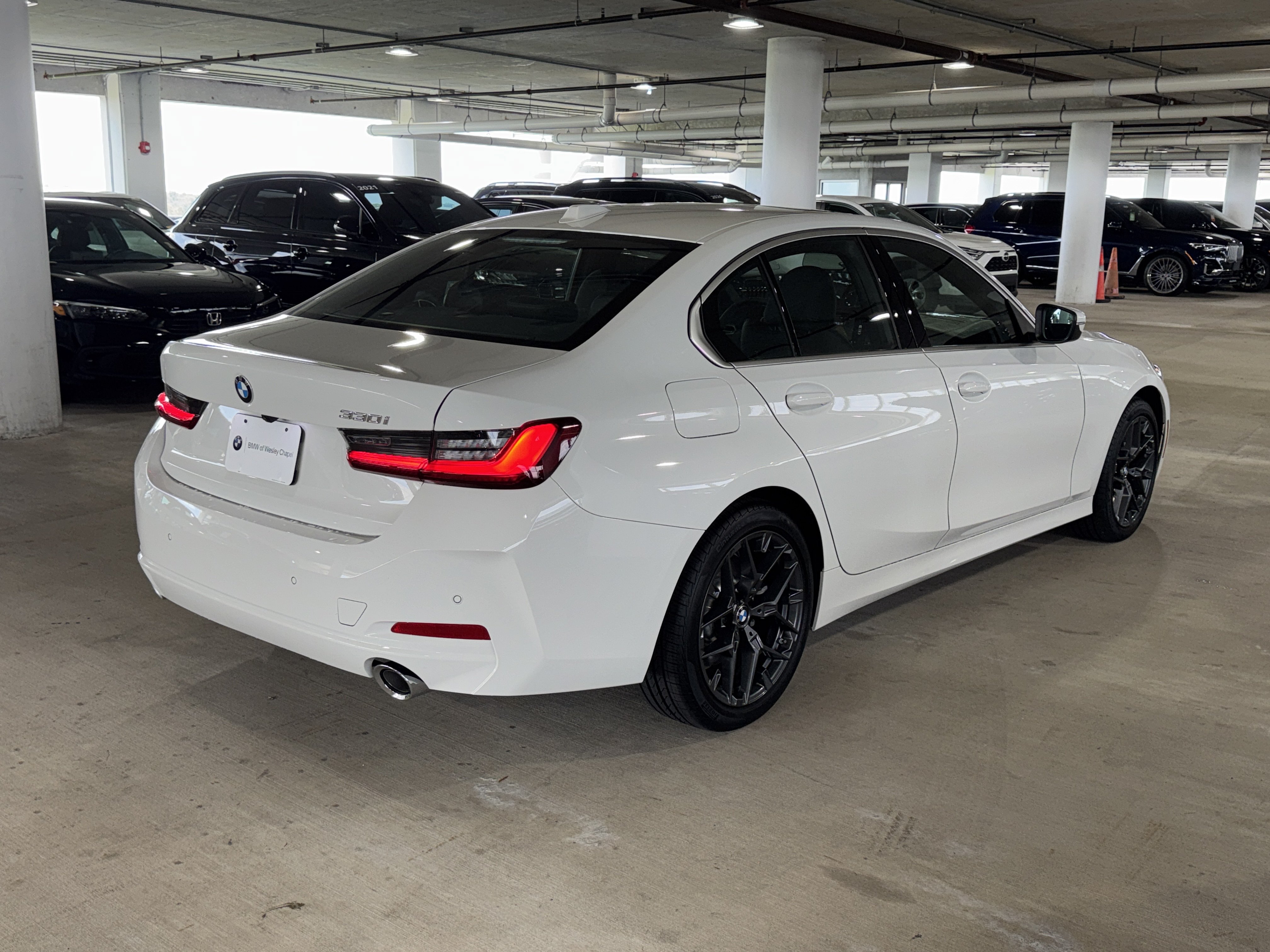New 2026 BMW 330i Sedan w/ Convenience Package RWD image 8
