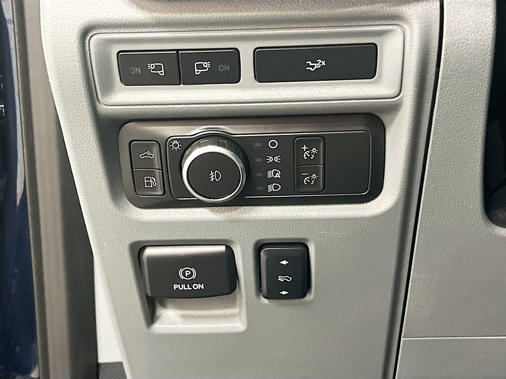 Used 2022 Ford F150 XLT w/ Equipment Group 302A High image 10