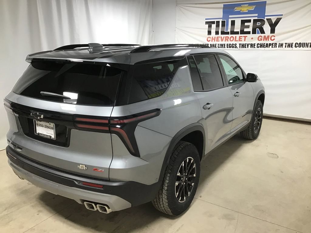 New 2026 Chevrolet Traverse Z71 w/ Enhanced Driving Package image 6