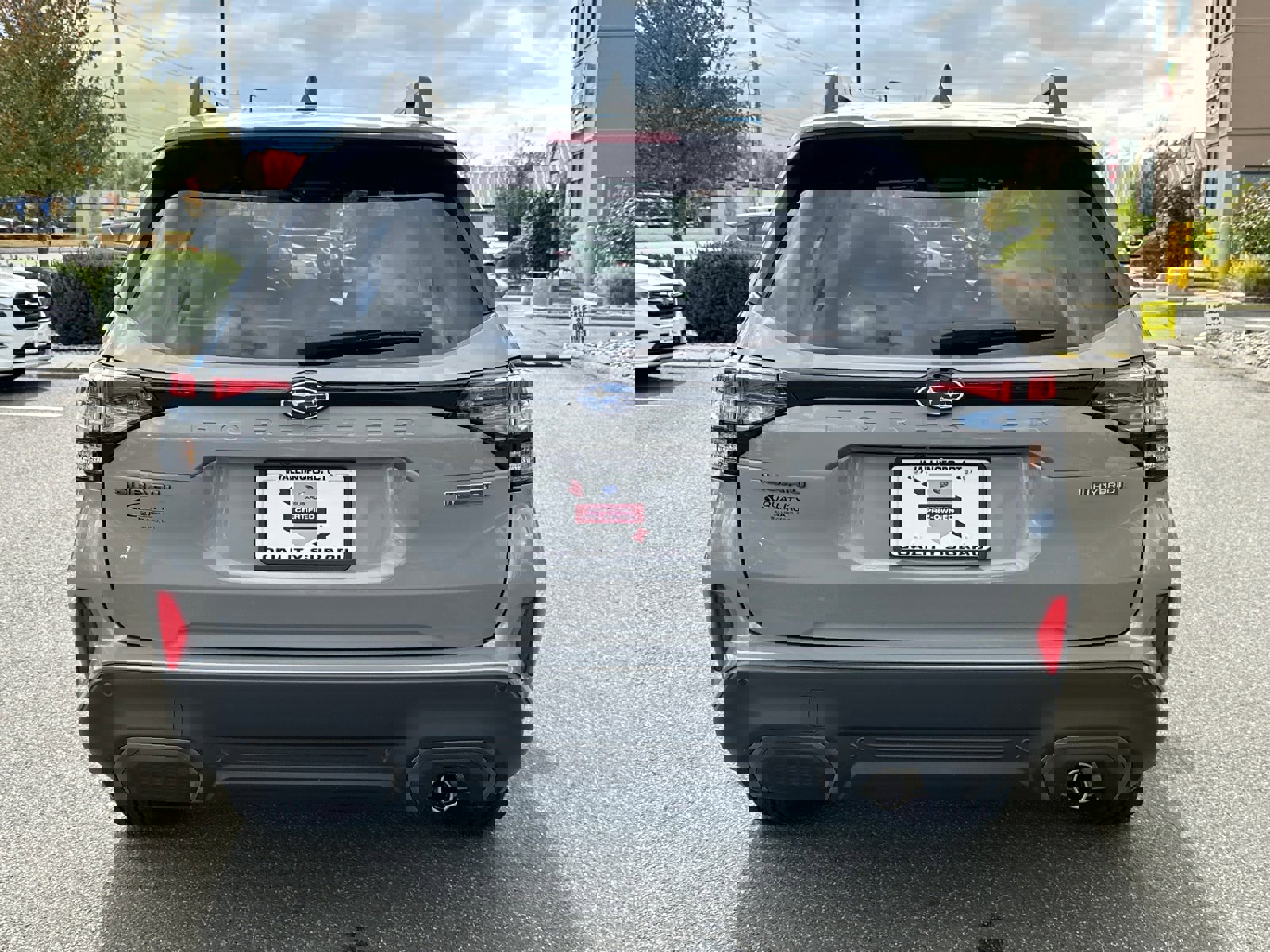 Certified 2025 Subaru Forester Limited image 3