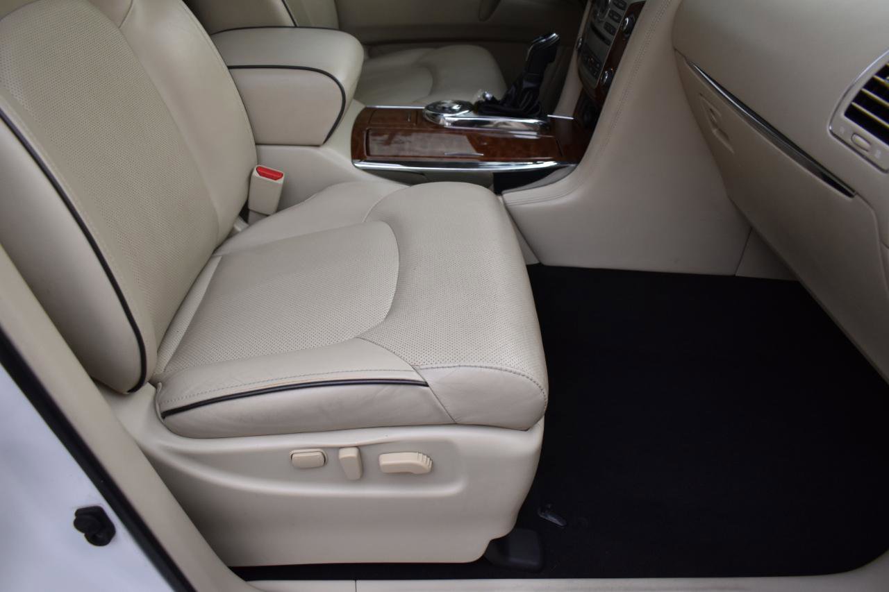 Used 2018 INFINITI QX80 2WD w/ Driver Assistance Package image 32