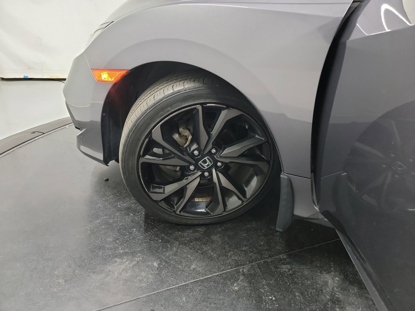 Used 2020 Honda Civic Sport image 29