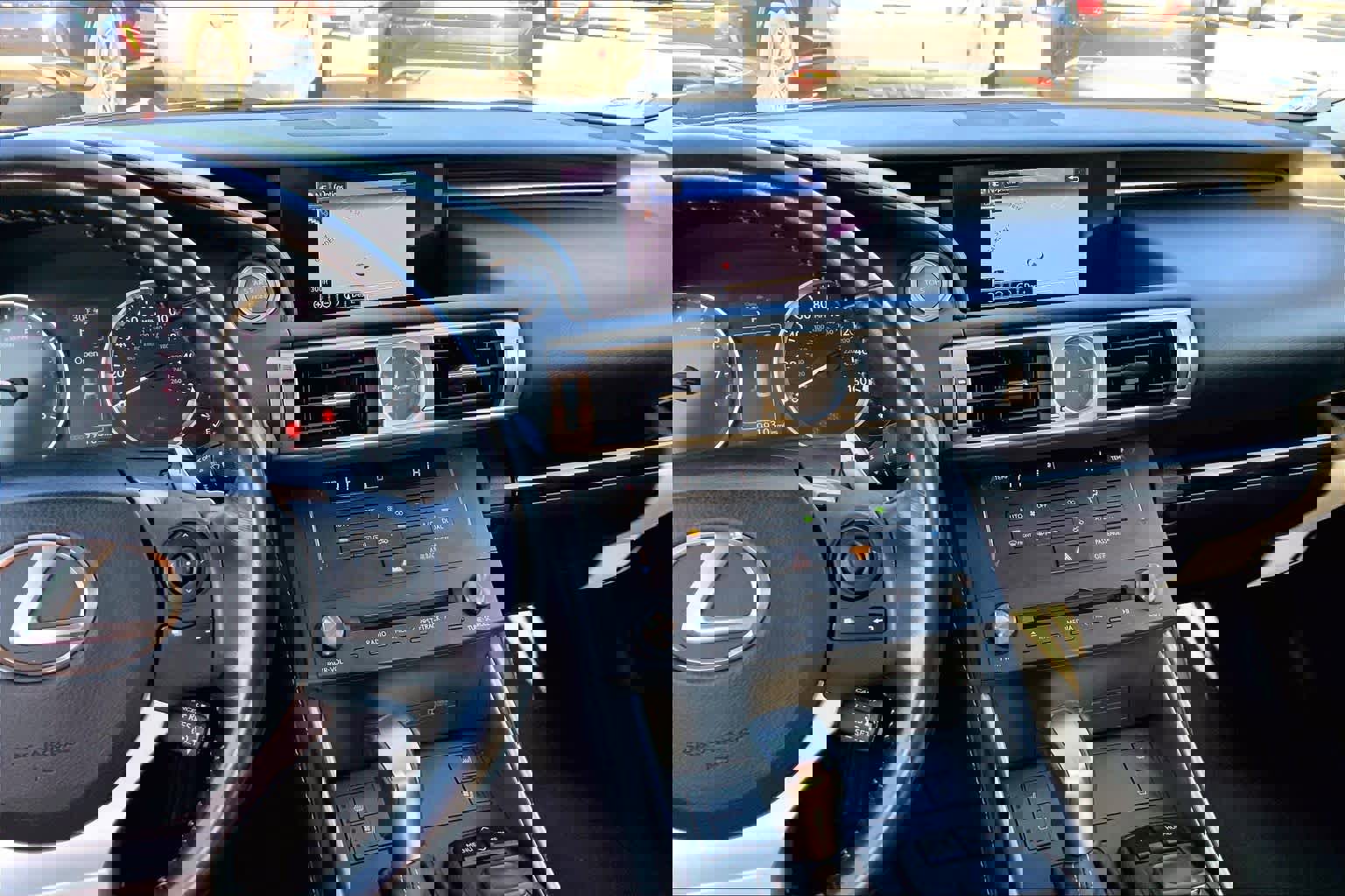 Used 2016 Lexus IS 300 AWD image 6