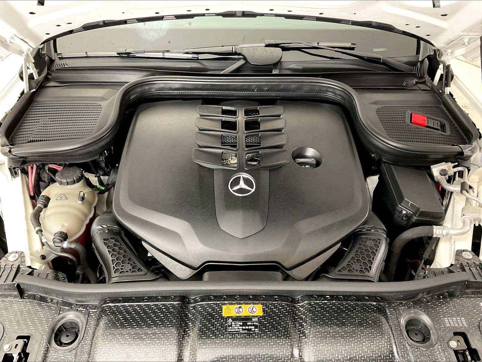 Certified 2020 Mercedes-Benz GLE 580 4MATIC image 31
