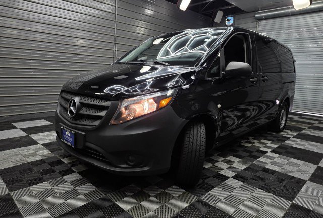 Used 2018 Mercedes-Benz Metris Passenger image 37