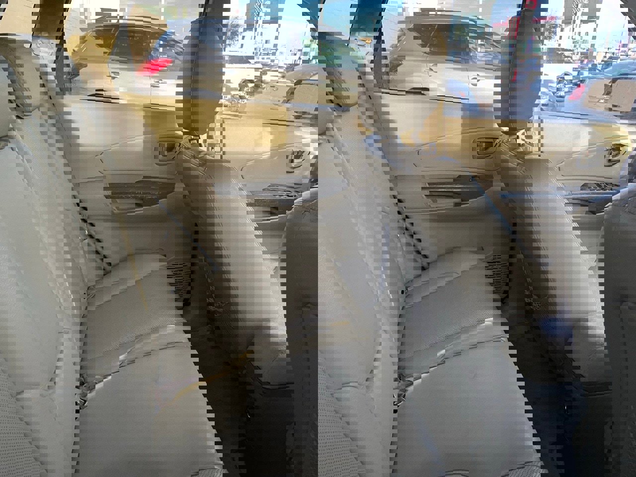 Used 2008 Hyundai Tucson SE image 7