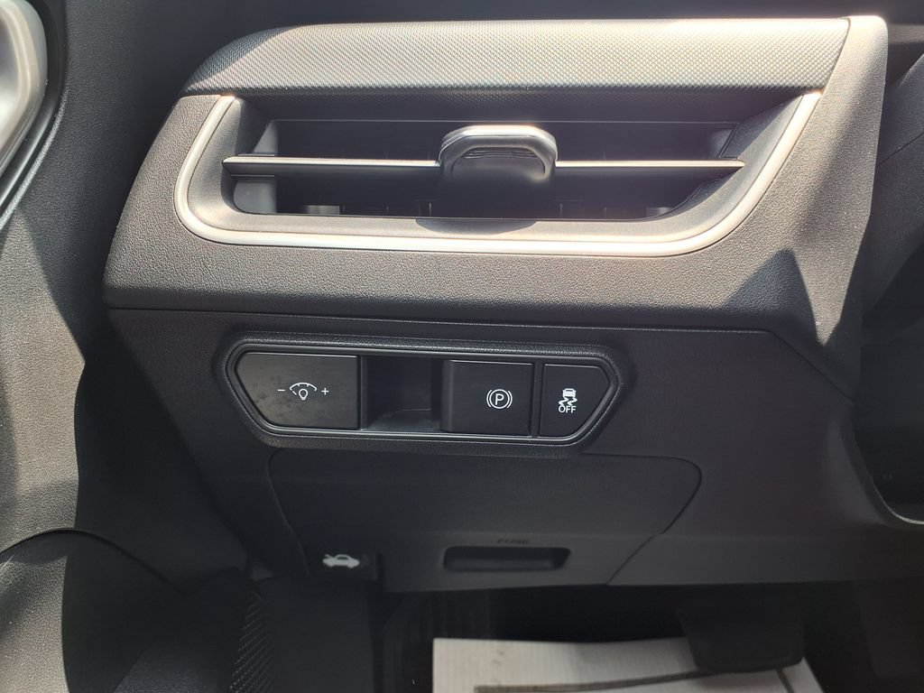 Used 2025 Kia K4 FWD image 30