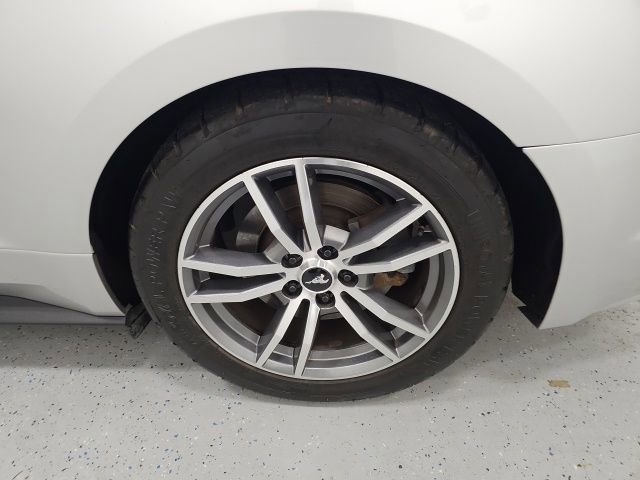 Used 2015 Ford Mustang GT image 10