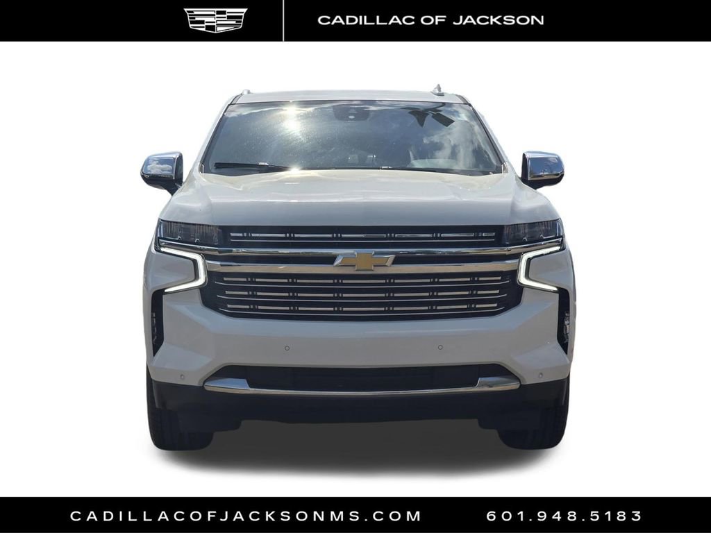 Used 2023 Chevrolet Suburban Premier image 2