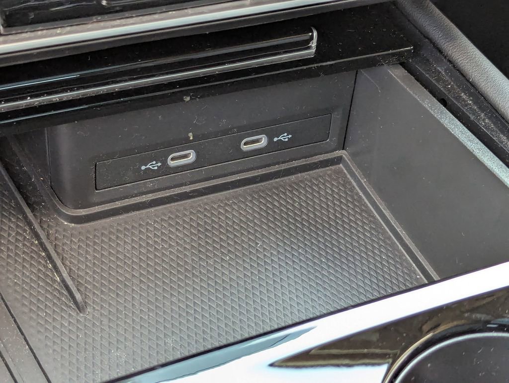 Used 2025 Volkswagen Atlas SE w/ Panoramic Sunroof Package AWD/4WD image 21