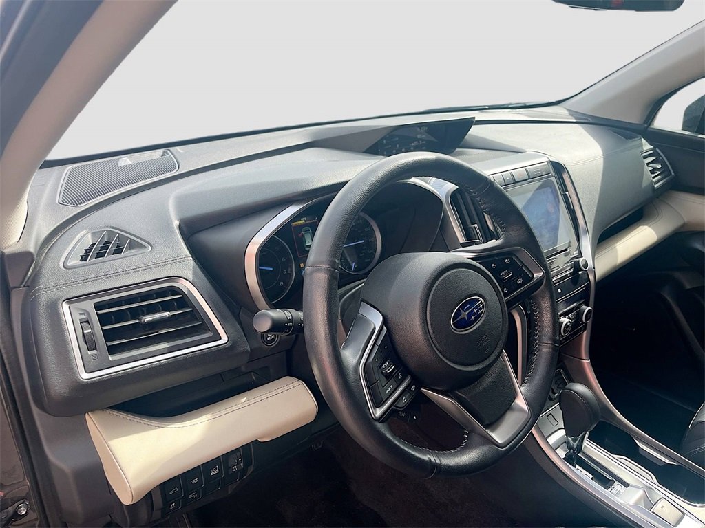 Used 2022 Subaru Ascent Limited w/ Technology Package image 9