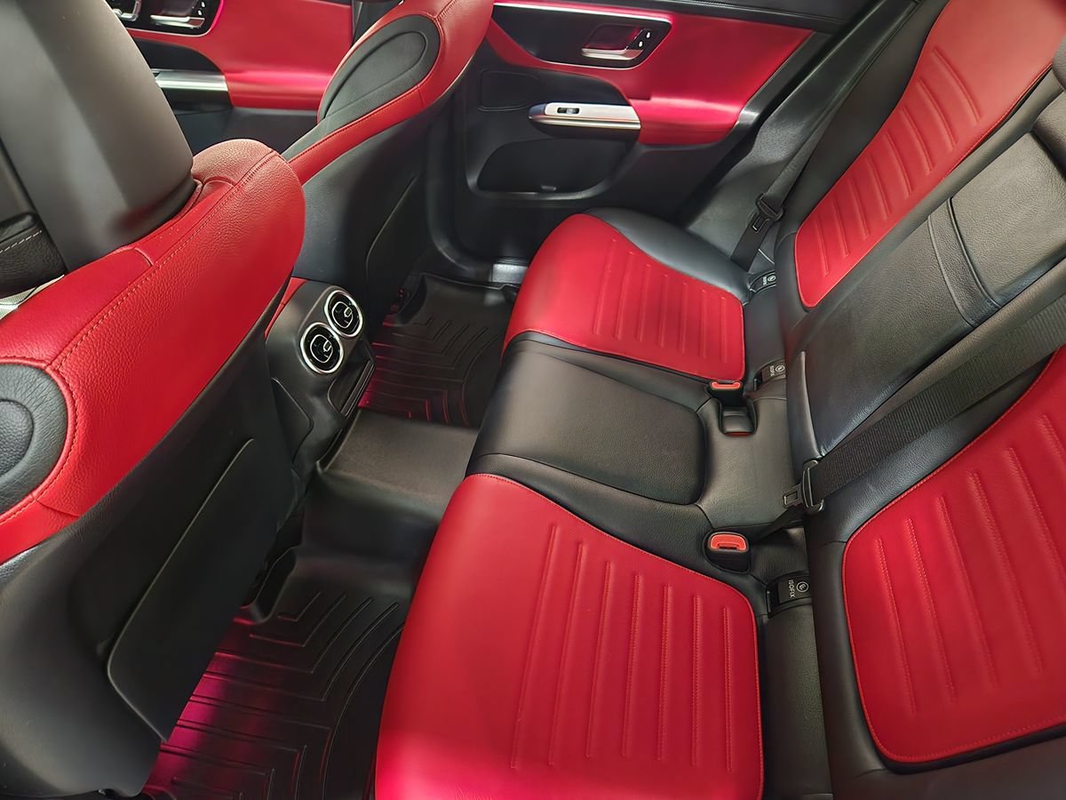 Used 2024 Mercedes-Benz GLC 43 AMG 4MATIC image 51